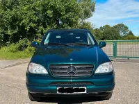 Gebraucht Mercedes ML430 272 PS (200 kW) 1999 Grün SUV