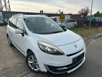 Gebraucht Renault Grand Scénic III Luxe 131 PS (96 kW) 2012 Weiß Van / Kleinbus