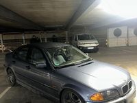 Gebraucht BMW 320 138 PS (101 kW) 1999 Grau Limousine