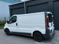 Gebraucht Renault Trafic 90 PS (66 kW) 2007 Weiß Van / Kleinbus