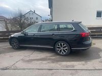 Gebraucht VW Passat Highline 150 PS (110 kW) 2016 Schwarz Kombi