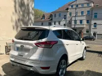 Gebraucht Ford Kuga 180 PS (132 kW) 2016 Weiß SUV