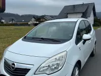 Second-hand Opel Meriva 101 CP (74 kW) 2012 Alb Monovolum