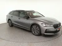 Gebraucht Skoda Superb SportLine 204 PS (150 kW) 2025 Grau Kombi
