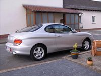 Gebraucht Hyundai Coupé 184 PS (135 kW) 2001 Silber metallic Coupé