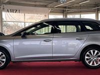 Usado Seat Leon Style 131 HP (96 kW) 2020 Prateado Sedan