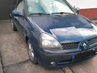 Gebraucht Renault Clio 98 PS (72 kW) 2001 Blau Kleinwagen