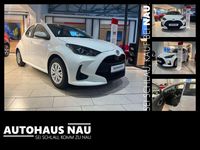 Neu Toyota Yaris Hybrid 116 PS (85 kW) 2025 Super white 2 Limousine
