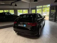 Gebraucht Audi A3 Ambiente 105 PS (77 kW) 2013 Brillantschwarz Kleinwagen