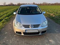 Gebraucht VW Golf IV 102 PS (75 kW) 2004 Silber Limousine
