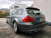 Gebraucht BMW 325 204 PS (150 kW) 2010 Grau Kombi