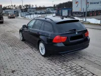 Gebraucht BMW 320 184 PS (135 kW) 2009 Schwarz Kombi