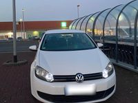 Gebraucht VW Golf VI 80 PS (58 kW) 2010 Weiß Kleinwagen