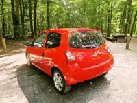 Gebraucht Renault Twingo 70 PS (51 kW) 2011 Rot Kleinwagen