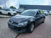 Gebraucht VW Golf VII Trendline 86 PS (63 kW) 2015 Schwarz Kleinwagen