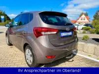 Gebraucht Hyundai ix20 Trend 90 PS (66 kW) 2015 Braun Kleinwagen