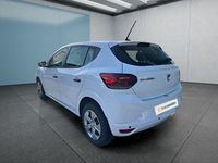 Gebraucht Dacia Sandero 67 PS (49 kW) 2022 Weiß Kleinwagen