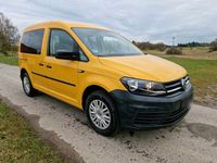 Usata VW Caddy 102 CV (75 kW) 2018 Giallo Monovolume