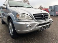Gebraucht Mercedes ML500 292 PS (214 kW) 2003 Silber SUV