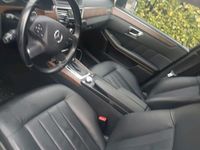 Gebraucht Mercedes E200 184 PS (135 kW) 2011 Schwarz Kombi
