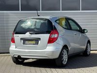 Gebraucht Mercedes A150 95 PS (69 kW) 2008 Silber Limousine