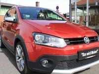 Gebraucht VW Polo Cross 90 PS (66 kW) 2015 Sunsetred Kleinwagen
