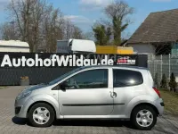 Używany Renault Twingo Expression 58 KM (42 kW) 2008 Szary Hatchback