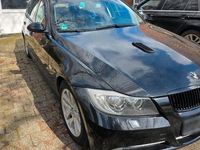 Gebraucht BMW 325 218 PS (160 kW) 2006 Schwarz Kombi