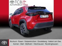 Gebraucht Toyota Yaris Cross 131 PS (96 kW) 2026 Karminarot SUV