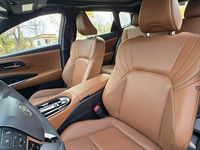 Neu Toyota Crown 245 PS (180 kW) 2025 Blau SUV