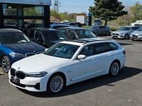 Gebraucht BMW 530e Sport Line 184 PS (135 kW) 2022 Weiß Limousine