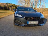 Gebraucht Cupra Leon 150 PS (110 kW) 2024 Blau Kombi