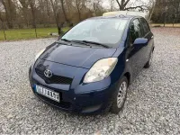 Gebraucht Toyota Yaris Cool 101 PS (74 kW) 2011 Dark blue mica metallic Kleinwagen