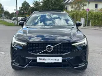 Gebraucht Volvo XC60 Ultimate 250 PS (183 kW) 2022 Onyx black (metallic) SUV