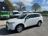 Gebraucht Mitsubishi Outlander Diamant Edition 150 PS (110 kW) 2015 Weiß SUV