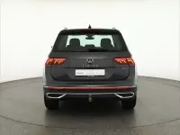 Gebraucht VW Tiguan Elegance 200 PS (147 kW) 2022 Delfingrau metallic (metallic) SUV