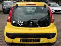 Gebraucht Peugeot 107 68 PS (50 kW) 2006 Gelb Kleinwagen