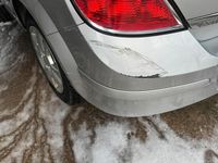 Gebraucht Opel Astra 105 PS (77 kW) 2005 Silber Kleinwagen