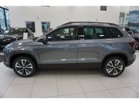 gebraucht Skoda Karoq 1.5 TSI Tour DSG Navi Pano ACC LED 18'' SHZ Vorb.