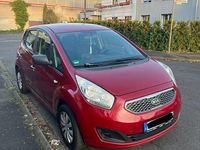 Gebraucht Kia Venga Attract 90 PS (66 kW) 2011 Rot Kleinwagen