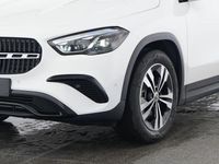Gebraucht Mercedes GLA220 Progressive 190 PS (139 kW) 2024 Weiß SUV
