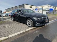 gebraucht BMW 318 d Luxury Line Navi Leder AHK FINANZIERUNG