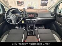 Gebraucht VW Sharan Life 140 PS (102 kW) 2014 Weiß Van / Kleinbus