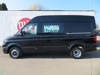 Gebraucht VW Crafter 177 PS (130 kW) 2024 Deep black perleffek (metallic) Van