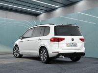 Gebraucht VW Touran 150 PS (110 kW) 2024 Weiß Van / Kleinbus