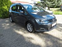 Gebraucht VW Sharan Highline 150 PS (110 kW) 2016 Grau metallic Van / Kleinbus