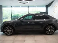Gebraucht Porsche Macan 4 Electric 380 kW (517 PS) 2025 Grau SUV