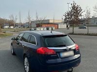 Gebraucht Opel Insignia 150 PS (110 kW) 2011 Blau Kombi