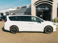 Neu Chrysler Pacifica Limited 264 PS (194 kW) 2026 Weiß Van