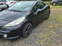 Gebraucht Peugeot 207 CC 120 PS (88 kW) 2009 Schwarz Cabrio